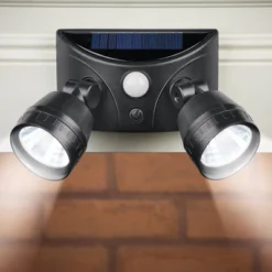 Collections Etc Solar Powered Security Light With Motion Sensor 9.25 X 4.5 X 5.25